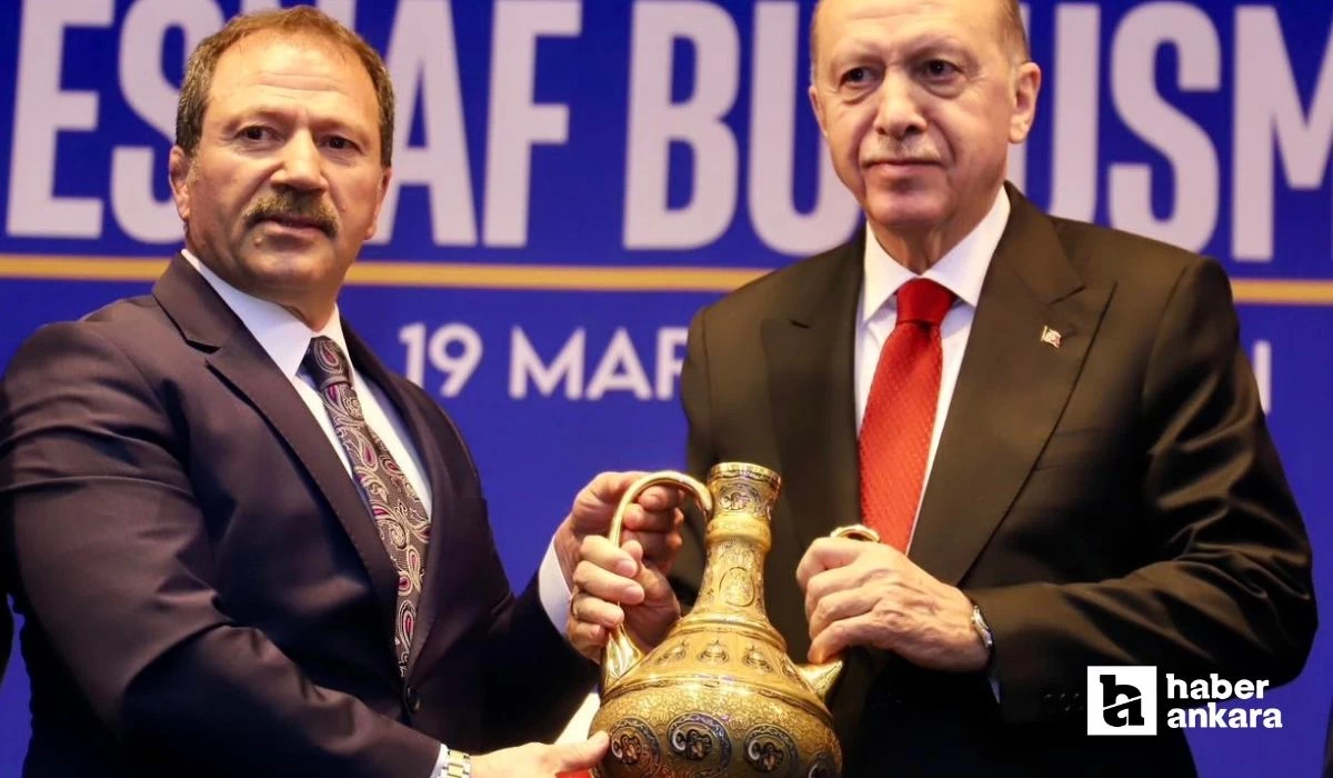 ANKESOB'un düzenlediği Esnaf buluşması iftar yemeği Cumhurbaşkanı Erdoğan'ın katılımı ile gerçekleşti