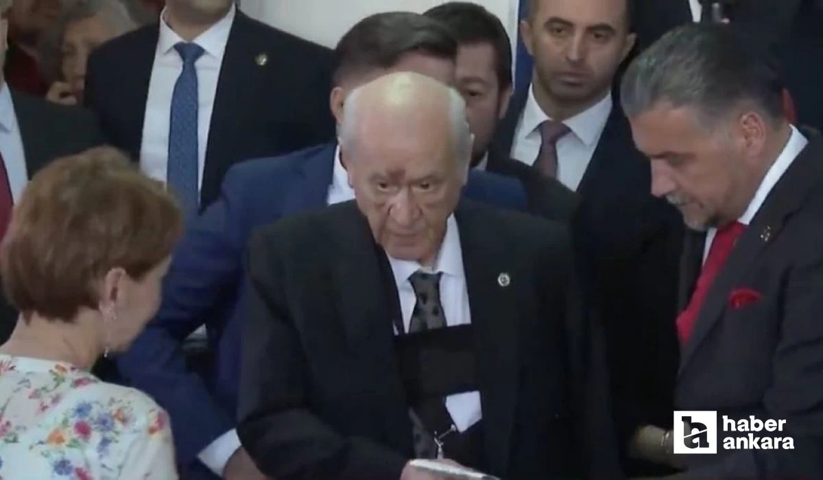 Devlet Bahçeli'nin yüzüne ne oldu? Devlet Bahçeli kaza mı geçirdi?