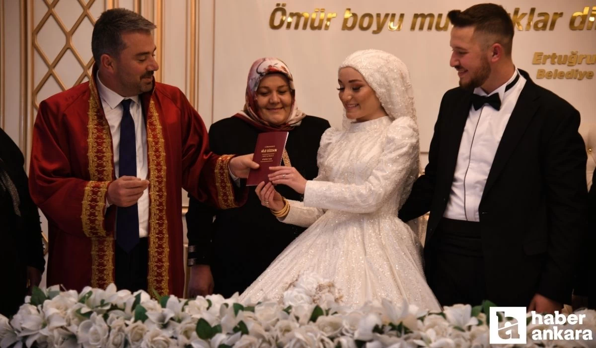 Pursaklar Belediyesi’nde 04.04.2024 nikah yoğunluğu yaşandı!