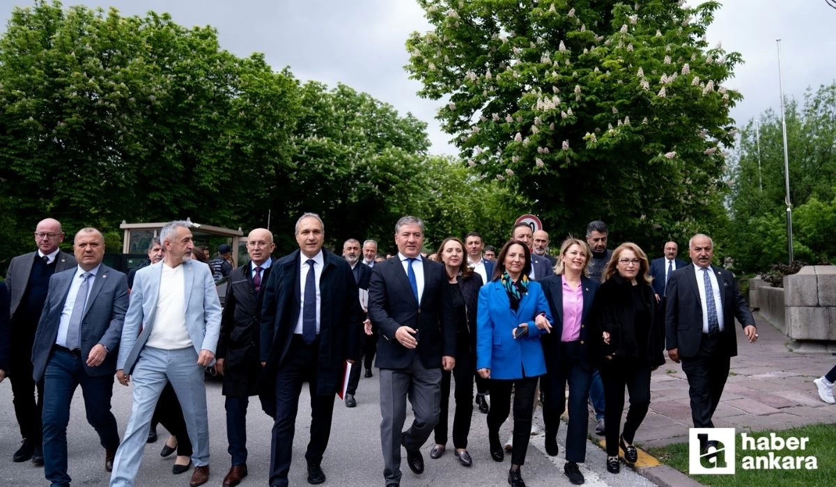 MEB'e giden CHP Milletvekilleri yeni müfredat taslağıyla ilgili açıklama yaptı! Maarif modelini kabul etmiyoruz