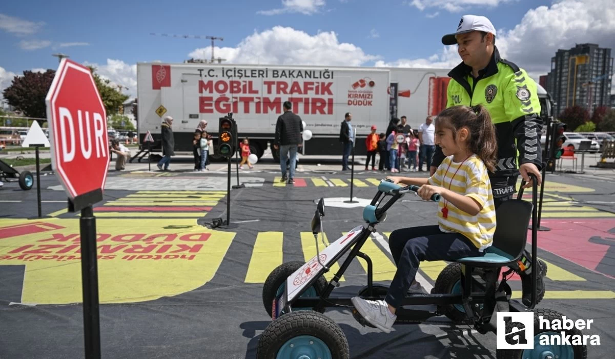 EGM Karayolu Trafik Haftası kapsamında etkinlik düzenledi