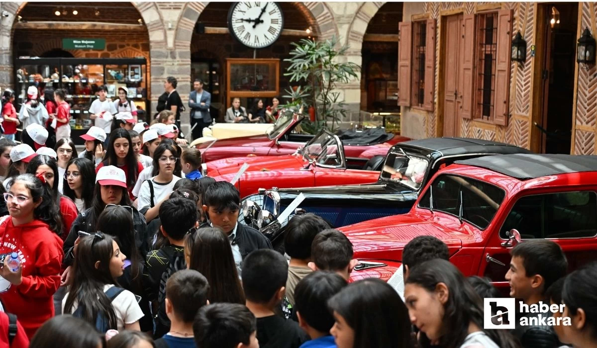 Ortaöğretim öğrencileri Ankara'nın tarihi yerlerini gezdi