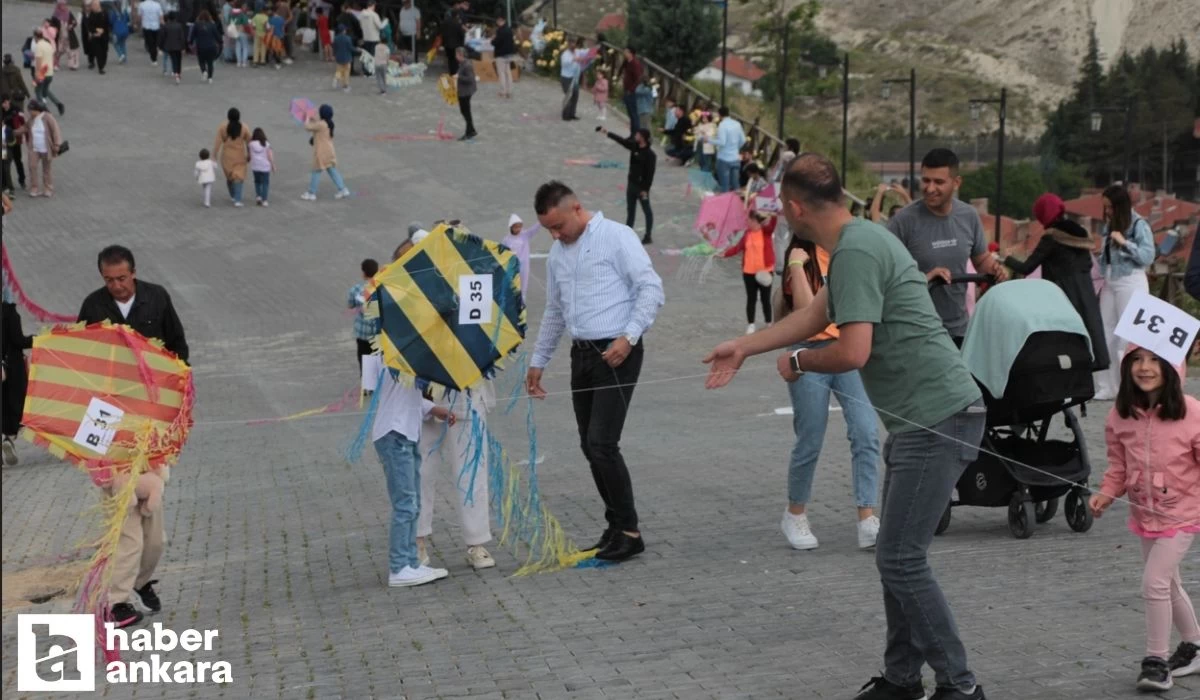 Beypazarı Belediyesi Uçurtma Şenliği düzenledi