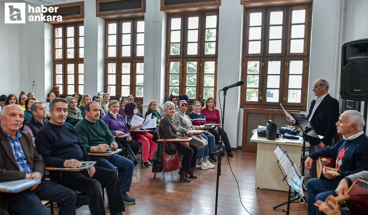 Mamak Belediyesi Musiki Muallim Mektebi her yaş grubuna eğitim veriyor